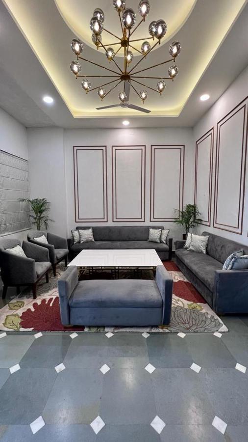The Dream House Bed and Breakfast New Delhi Exteriör bild